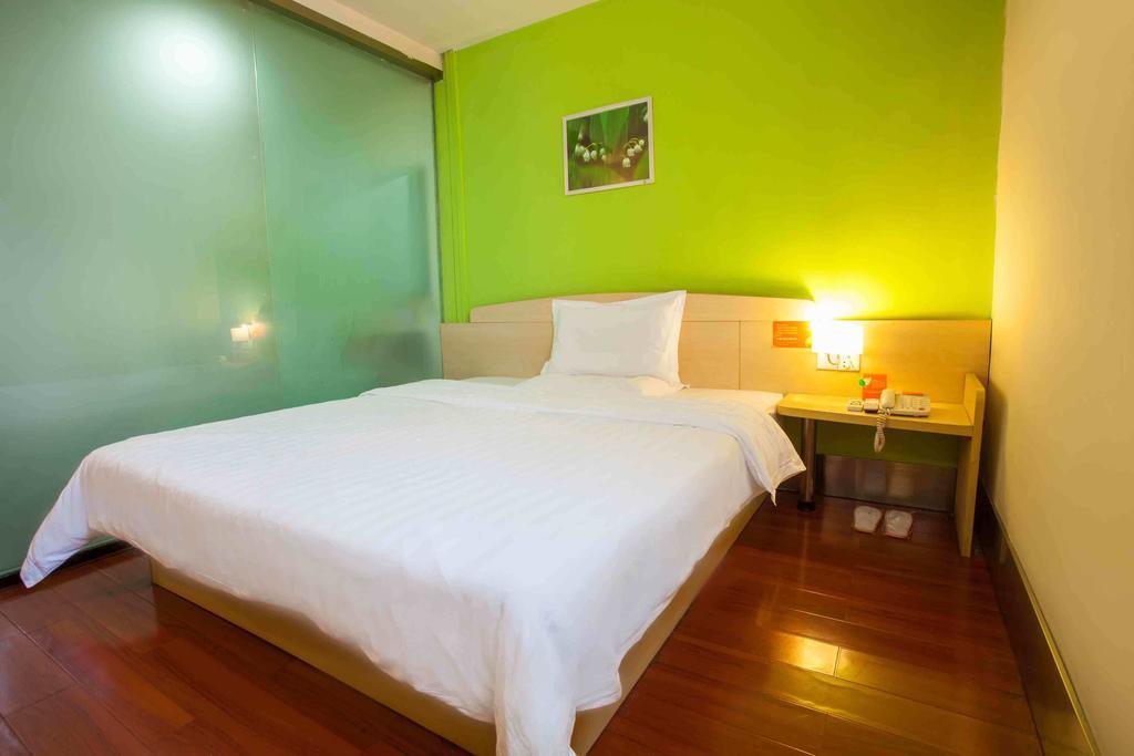 7Days Inn Huai'An Zhou Enlai Memorial Museum Branch Room photo